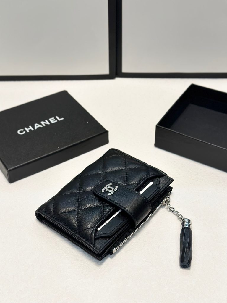 【シャネル】キャビアスキン 長財布 ココマーク金具 上品で高級感あふれるブラックのレディースウォレット - 画像 6