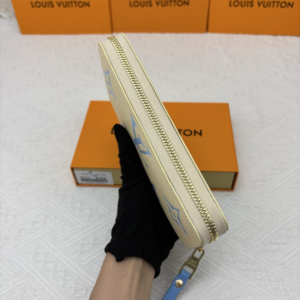 ルイヴィトン 長財布 モノグラム コインホルダー付き クラシックで上品なデザイン 高級感あふれる逸品です - 画像 4