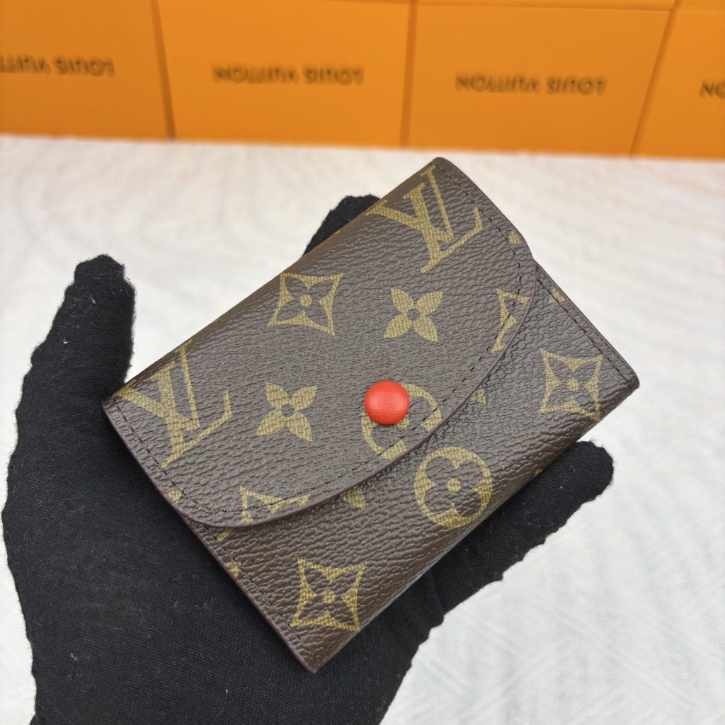 ルイヴィトン 長財布 モノグラム コインポケット付き クラシックで上品なデザイン 高級感あふれる逸品 - 画像 3