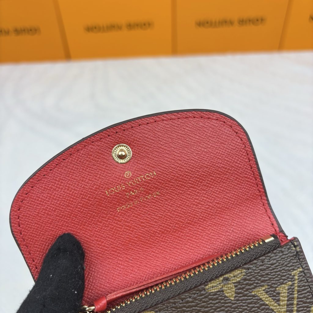 ルイヴィトン 長財布 モノグラム コインポケット付き クラシックで上品なデザイン 高級感あふれる逸品 - 画像 7