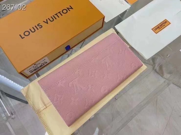 ルイヴィトン（LOUIS VUITTON） 長財布 モノグラム クラシックなデザイン 上質なレザー 上品で高級感のある一枚 - 画像 2