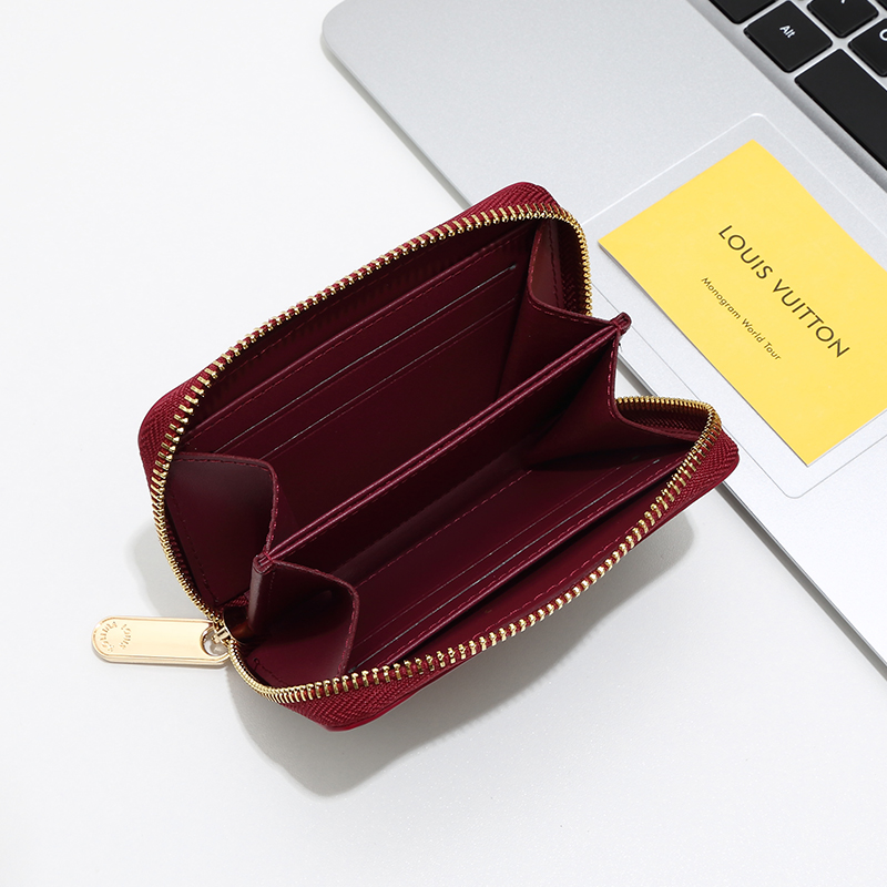 ルイヴィトン（LOUIS VUITTON） 長財布 モノグラム クラシックなデザイン 上質なレザー 上品で高級感のある逸品です - 画像 2