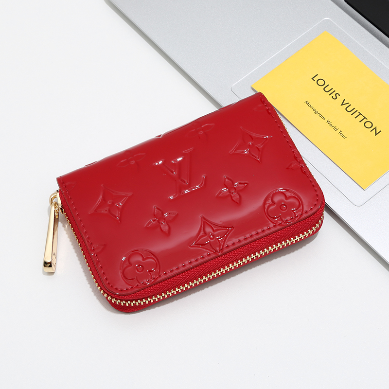 ルイヴィトン（LOUIS VUITTON） 長財布 モノグラム クラシックなデザイン 上質なレザー 上品で高級感のある逸品です - 画像 5