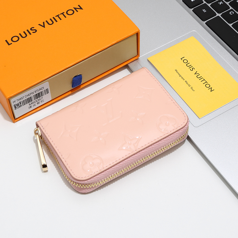 ルイヴィトン（LOUIS VUITTON） 長財布 モノグラム クラシックなデザイン 上質なレザー 上品で高級感のある逸品です - 画像 7
