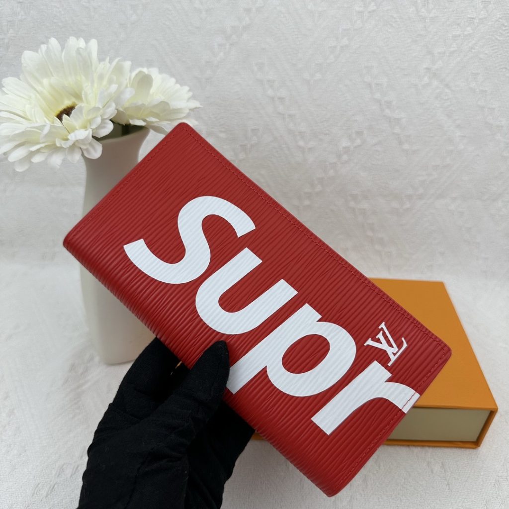 ルイ・ヴィトン モノグラムキャンバス 上品な長財布 レディースへのギフトに最適な定番モデル - 画像 3