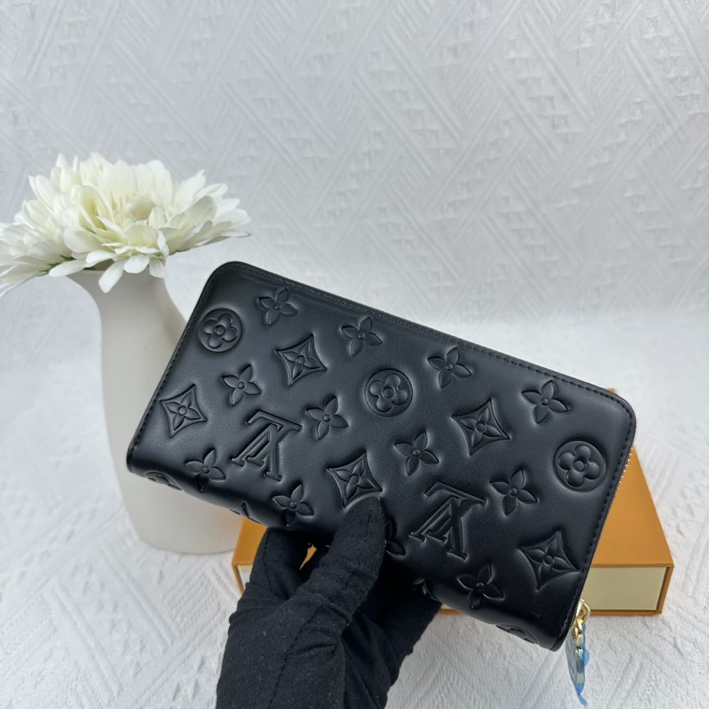 ルイ・ヴィトン モノグラムキャンバス 上品な長財布 レディースへのギフトに最適な定番モデル - 画像 3