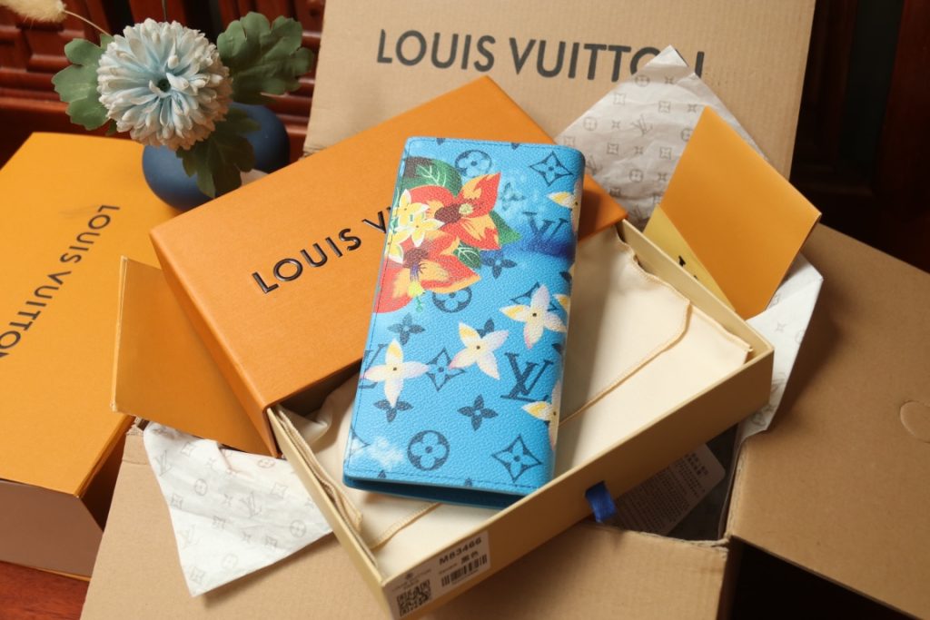 ルイ・ヴィトン モノグラムキャンバス 上品な長財布 レディースのギフトや普段使いに最適な定番モデル - 画像 2