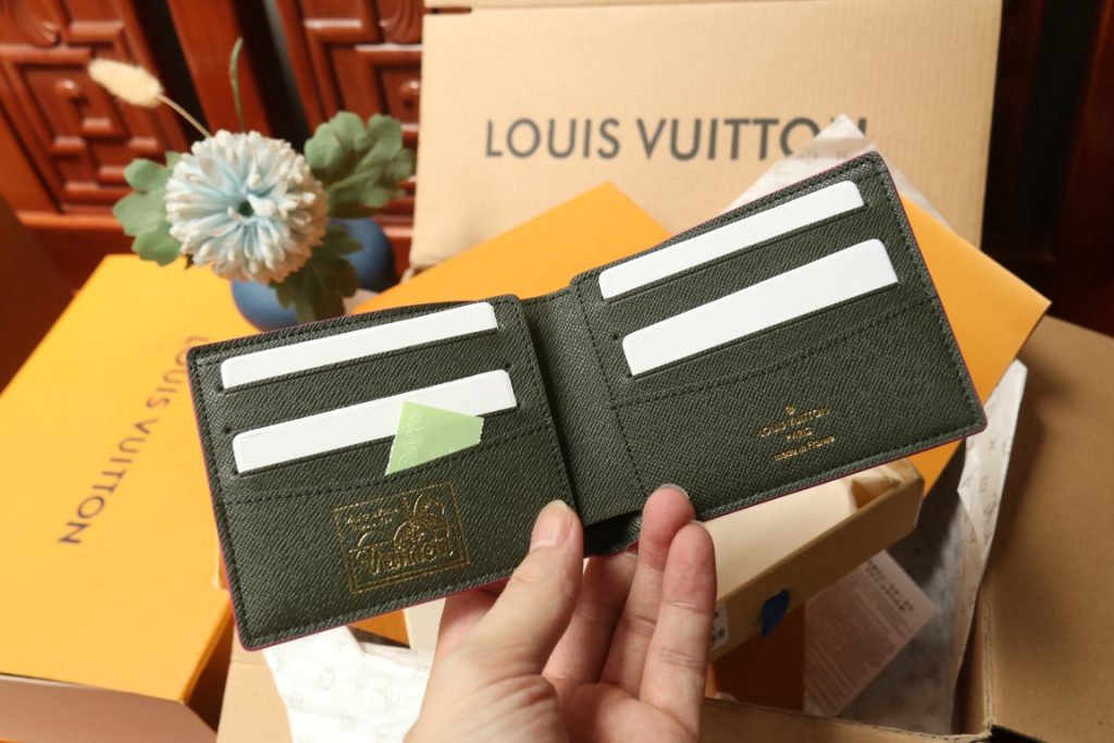 ルイ・ヴィトン モノグラムキャンバス 上品な長財布 レディース ギフトにも最適な定番モデル - 画像 3