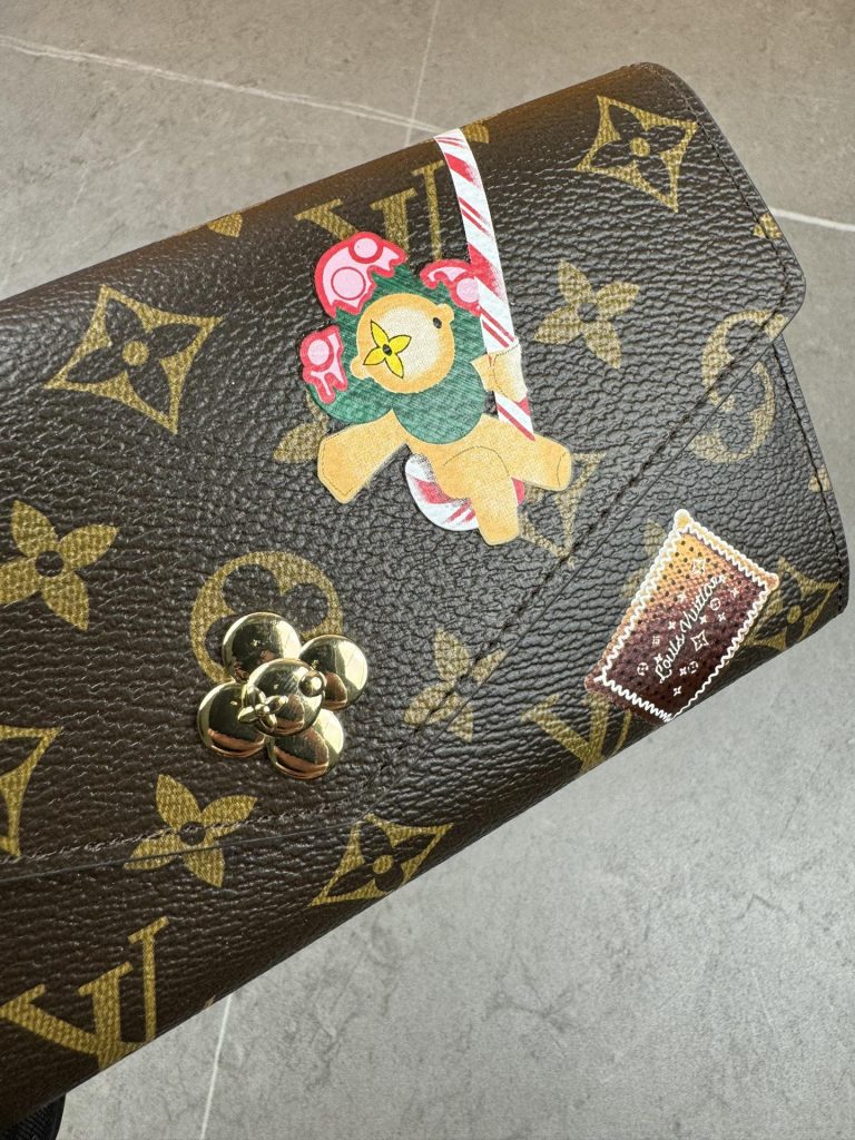 ルイ・ヴィトン モノグラムキャンバス 上品な長財布 レディースへのギフトに最適な定番モデル - 画像 3