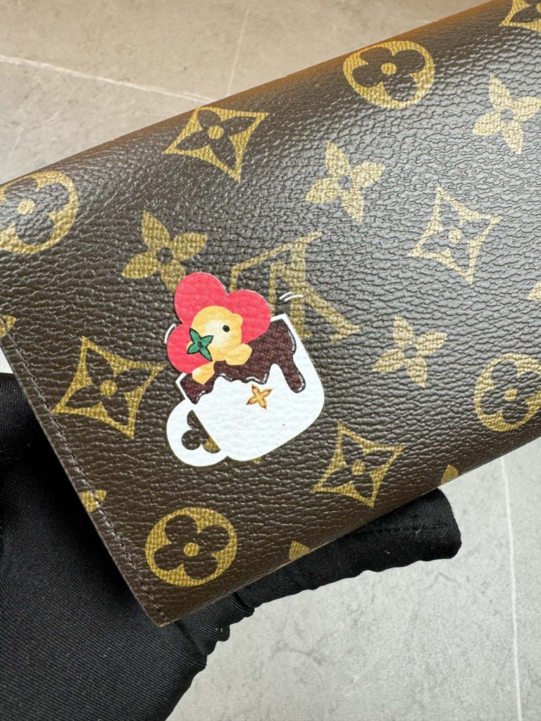 ルイ・ヴィトン モノグラムキャンバス 上品な長財布 レディースへのギフトに最適な定番モデル - 画像 4