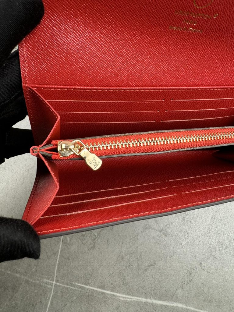 ルイ・ヴィトン モノグラムキャンバス 上品な長財布 レディースへのギフトに最適な定番モデル - 画像 8