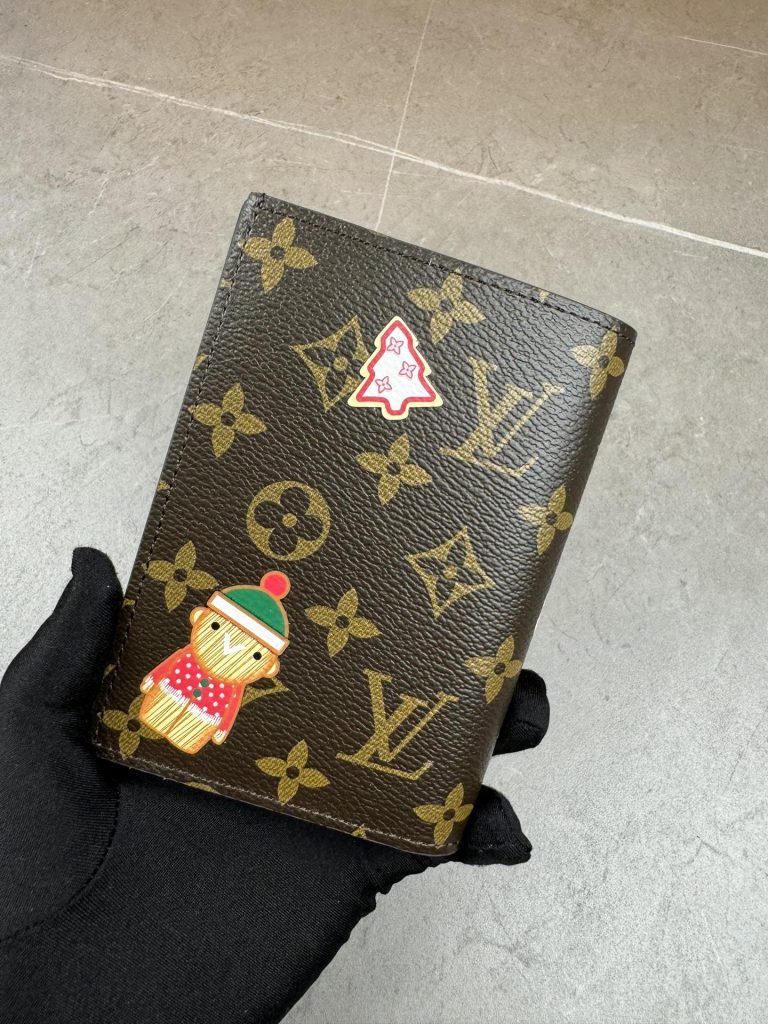 ルイ・ヴィトン モノグラムキャンバス 上品な長財布 レディースへのギフトに最適な定番モデル - 画像 2