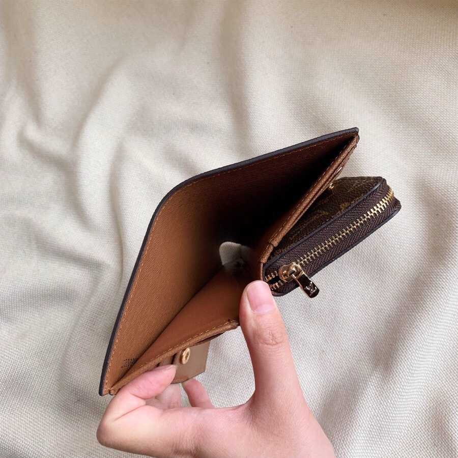 ルイ・ヴィトン モノグラムキャンバス 上品な長財布 レディース ギフトにも最適な定番モデル - 画像 8