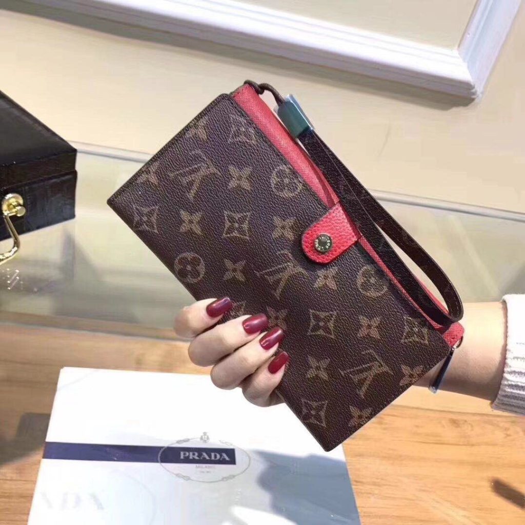 ルイ・ヴィトン モノグラムキャンバス 上品な長財布 レディース ギフトにおすすめの定番モデル - 画像 3