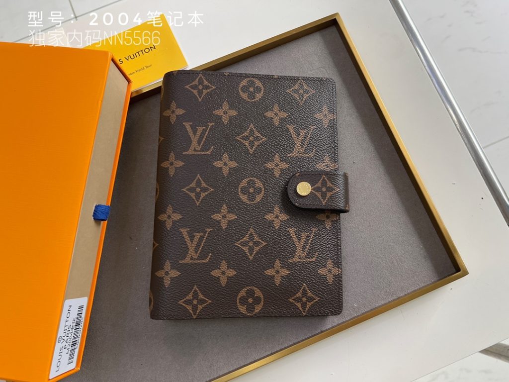 ルイ・ヴィトン モノグラムキャンバス 上品な長財布 レディースに人気の定番モデル - 画像 2