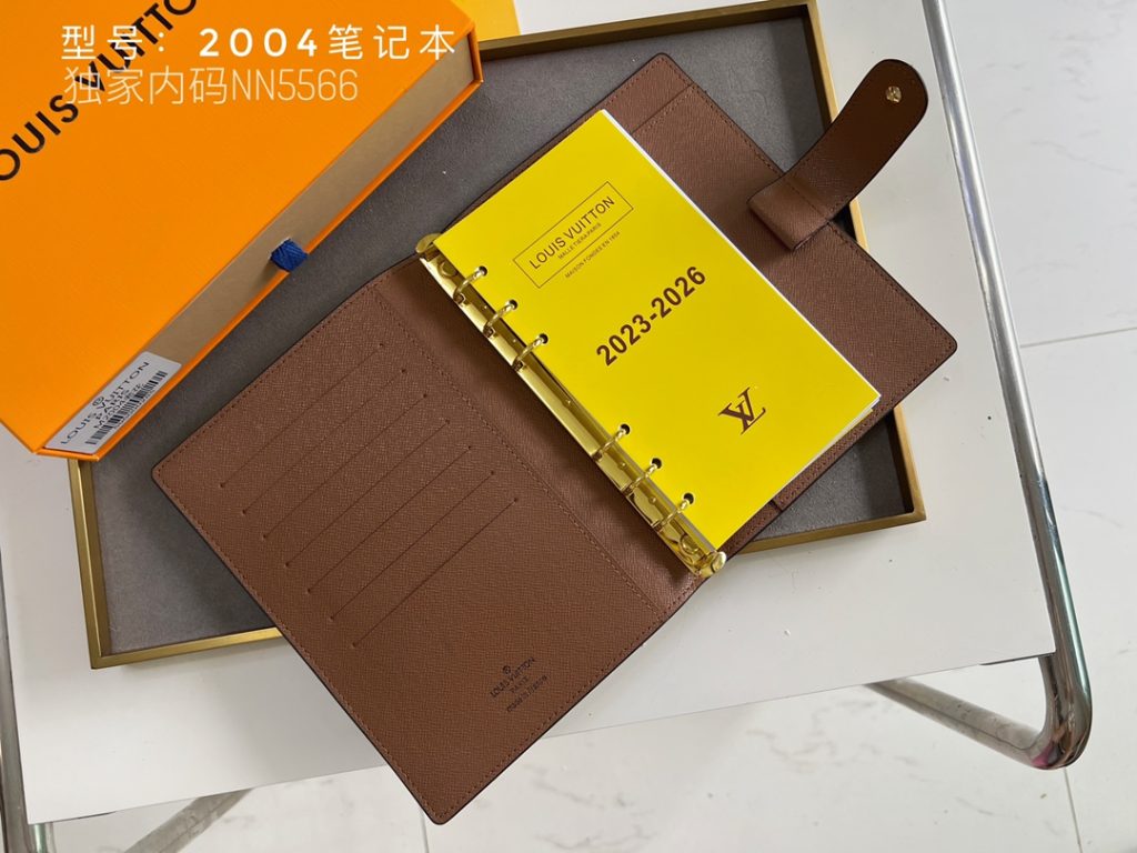 ルイ・ヴィトン モノグラムキャンバス 上品な長財布 レディースに人気の定番モデル - 画像 4