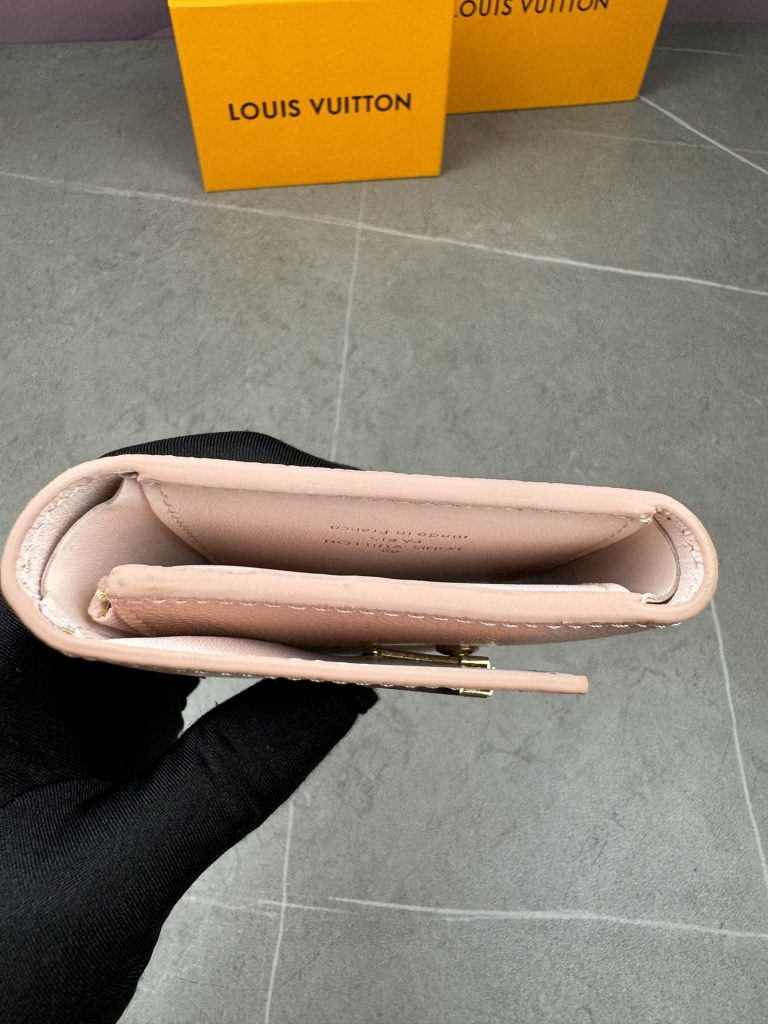 ルイ・ヴィトン モノグラムキャンバス 上品な長財布 レディースのギフトに最適な定番モデル - 画像 4