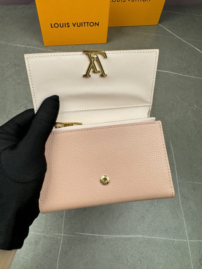 ルイ・ヴィトン モノグラムキャンバス 上品な長財布 レディースのギフトに最適な定番モデル - 画像 5