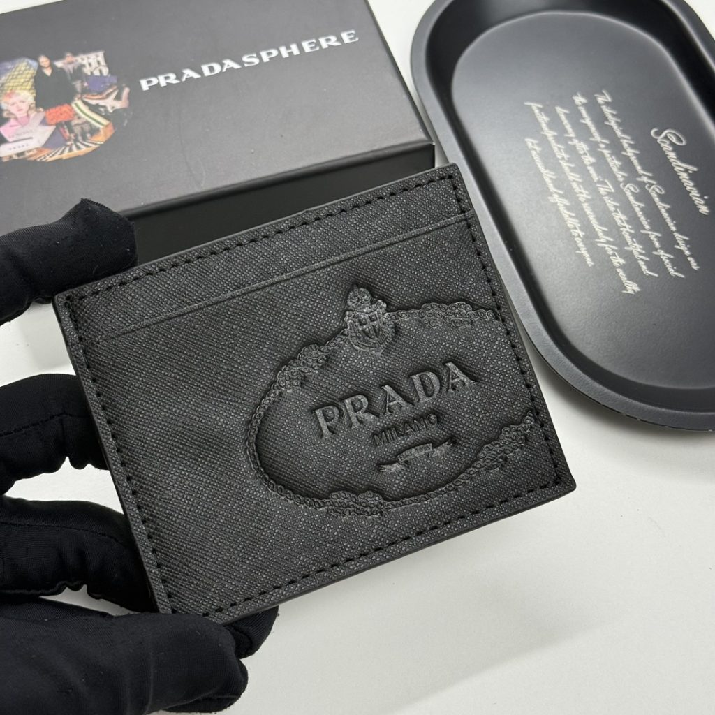 プラダ モノグラムキャンバス 上品な長財布 レディース人気モデル ギフトにも最適 - 画像 2