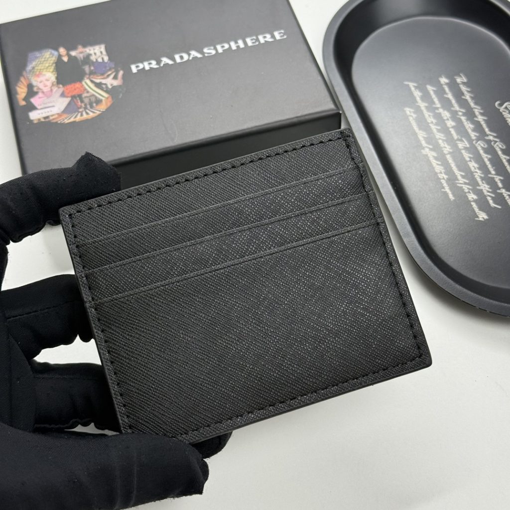 プラダ モノグラムキャンバス 上品な長財布 レディース人気モデル ギフトにも最適 - 画像 4