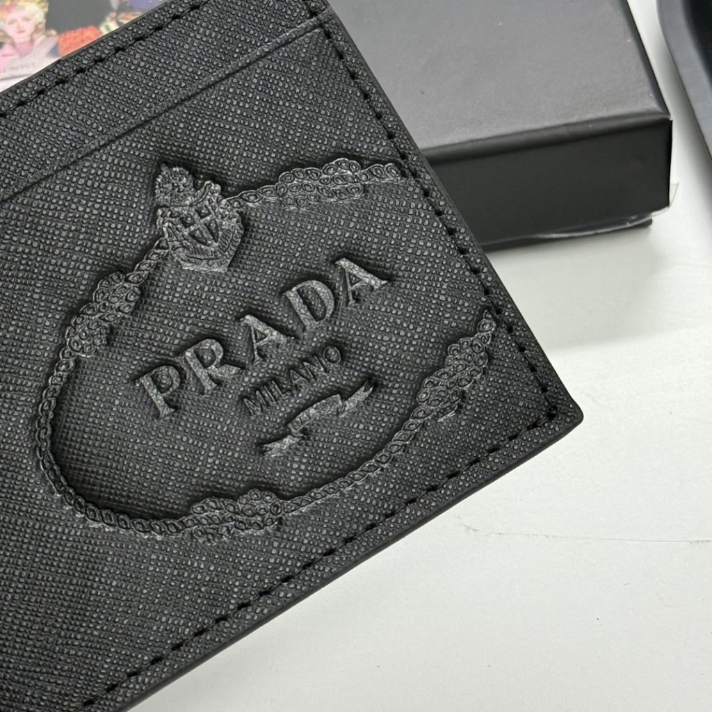 プラダ モノグラムキャンバス 上品な長財布 レディース人気モデル ギフトにも最適 - 画像 5