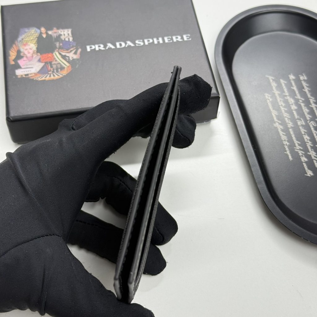 プラダ モノグラムキャンバス 上品な長財布 レディース人気モデル ギフトにも最適 - 画像 8