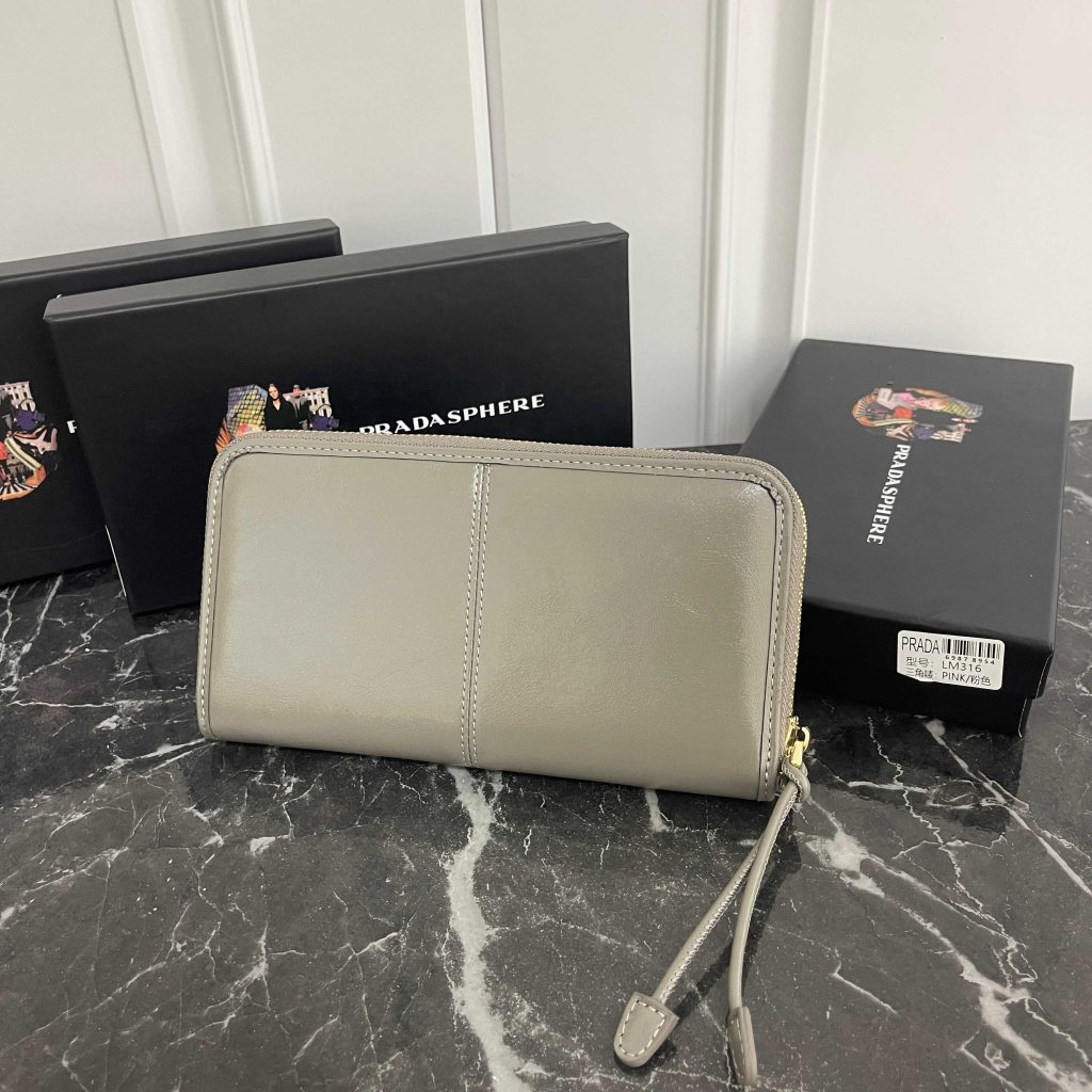 プラダ モノグラムキャンバス 上品な長財布 レディース人気モデル ギフトにも最適 - 画像 3