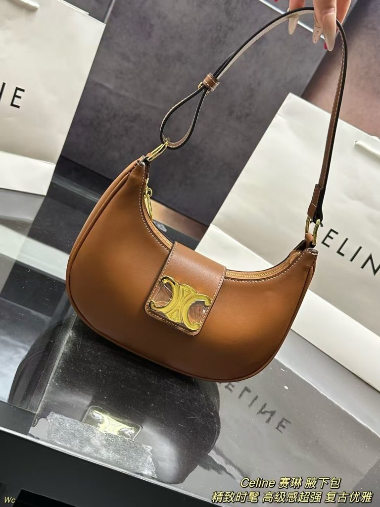 セリーヌ ショルダーバッグ 洗練されたモノグラムキャンバス レディースに人気の上品なデザイン - 画像 2