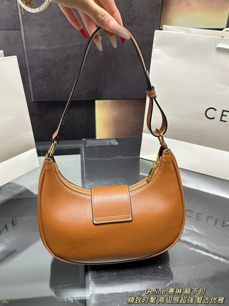 セリーヌ ショルダーバッグ 洗練されたモノグラムキャンバス レディースに人気の上品なデザイン - 画像 6