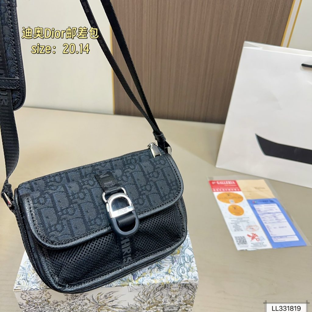 Diorディオール ショルダーバッグ 上質なモノグラムキャンバス仕様 レディースに人気のエレガントなデザイン - 画像 7