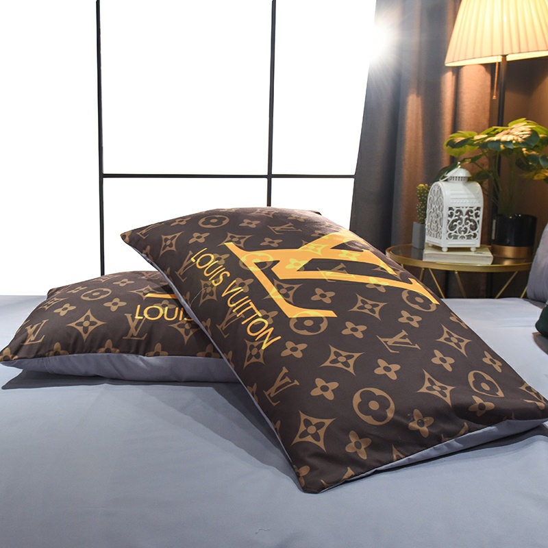 LOUIS VUITTON ルイ ヴィトン　掛け布団カバーセット4点　ダブルサイズ/キングサイズベッド　綿生地ベッドカバー　新居寝具用品　人気ブラウンモノグラム - 画像 5