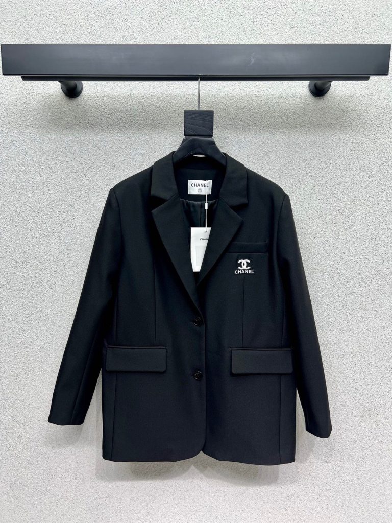 エレガントな CHANEL レディース ジャケット ブラック 1色入 通勤 ファッション ブレザー 30代 40代 50代 - 画像 2