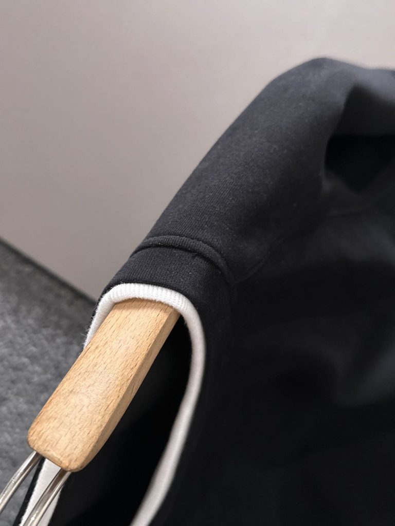 Louis VuittonLOUIS VUITTON 黒 ロゴパーカー レディース 1色 - 画像 7
