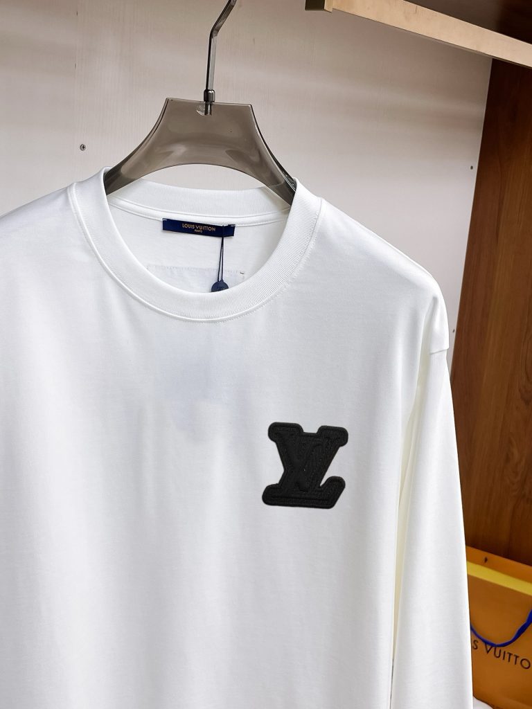 Louis VuittonLOUIS VUITTON ロングスリーブTシャツ 白 黒ロゴ メンズ 9色展開 - 画像 3