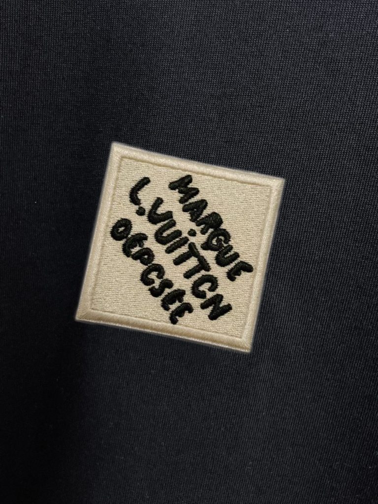 Louis Vuittonロエベ 黒 ロングスリーブTシャツ レギュラーカット 1色 - 画像 5