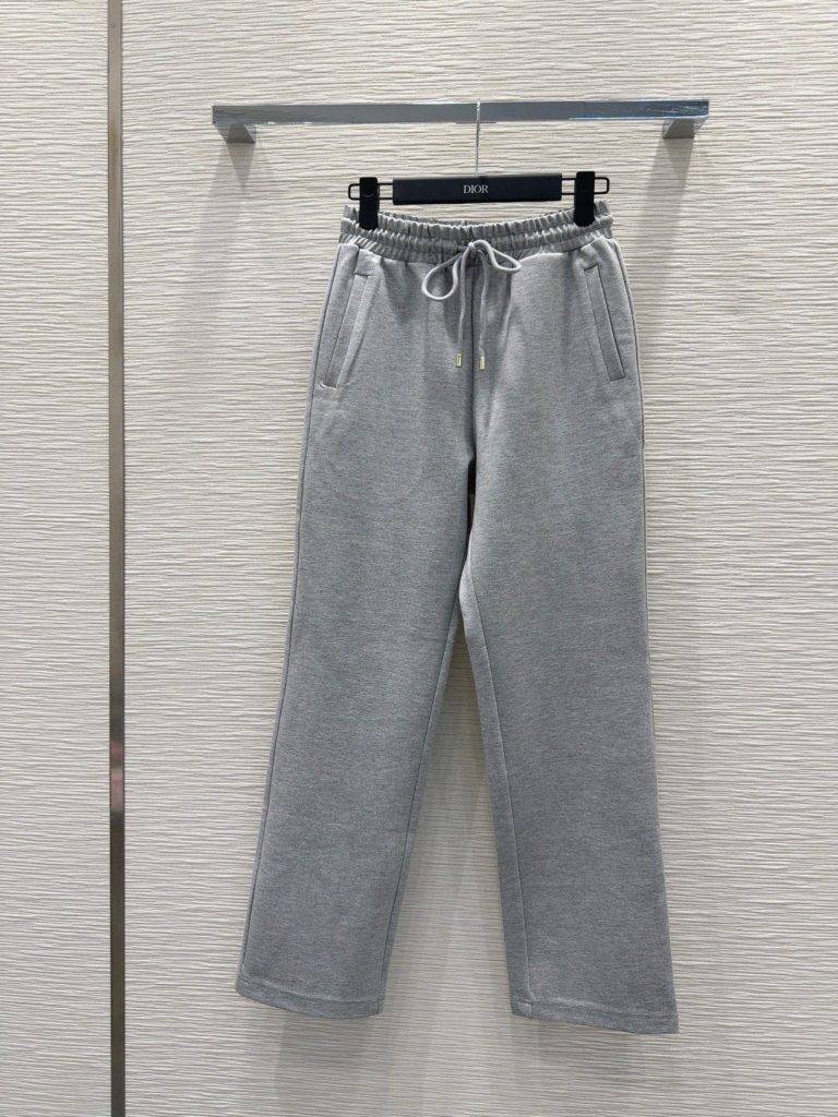 Louis Vuittonロエベ レディース スウェット 2点セット 灰色 黒 2色入 - 画像 5
