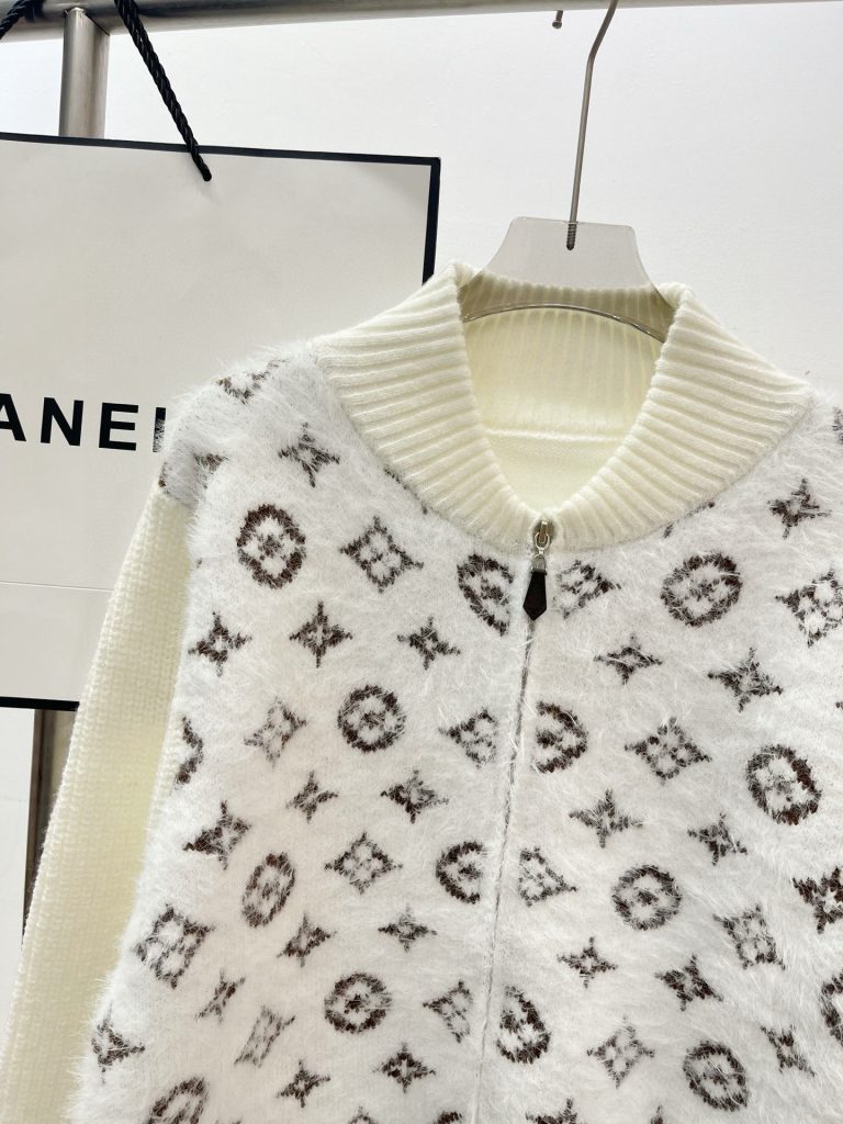 Louis VuittonLOUIS VUITTON ファー ニット セーター 2色入 春夏秋冬 保温性抜群 - 画像 6