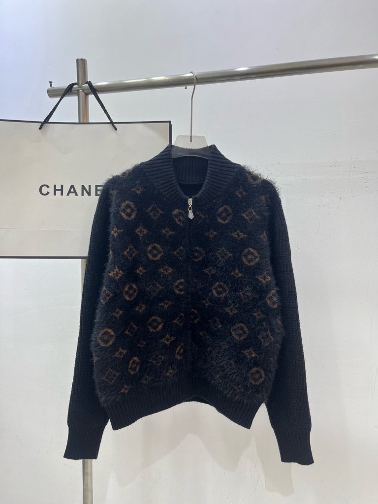 Louis VuittonLOUIS VUITTON ファー ニット セーター 2色入 春夏秋冬 保温性抜群 - 画像 7