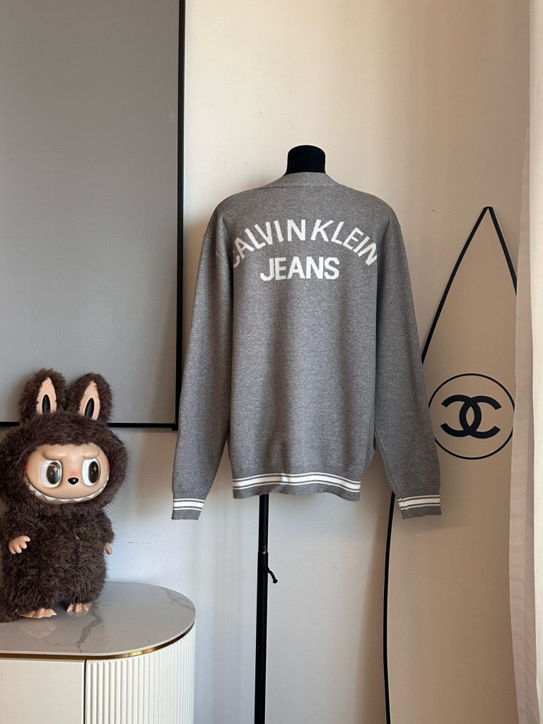 Louis Vuittonカルバンクライン レディース カーディガン ロゴ刺繍 ファッションアイテム 1色 - 画像 5
