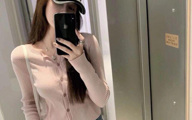 ピンク系その他を服に合わせるなら見るべき3点