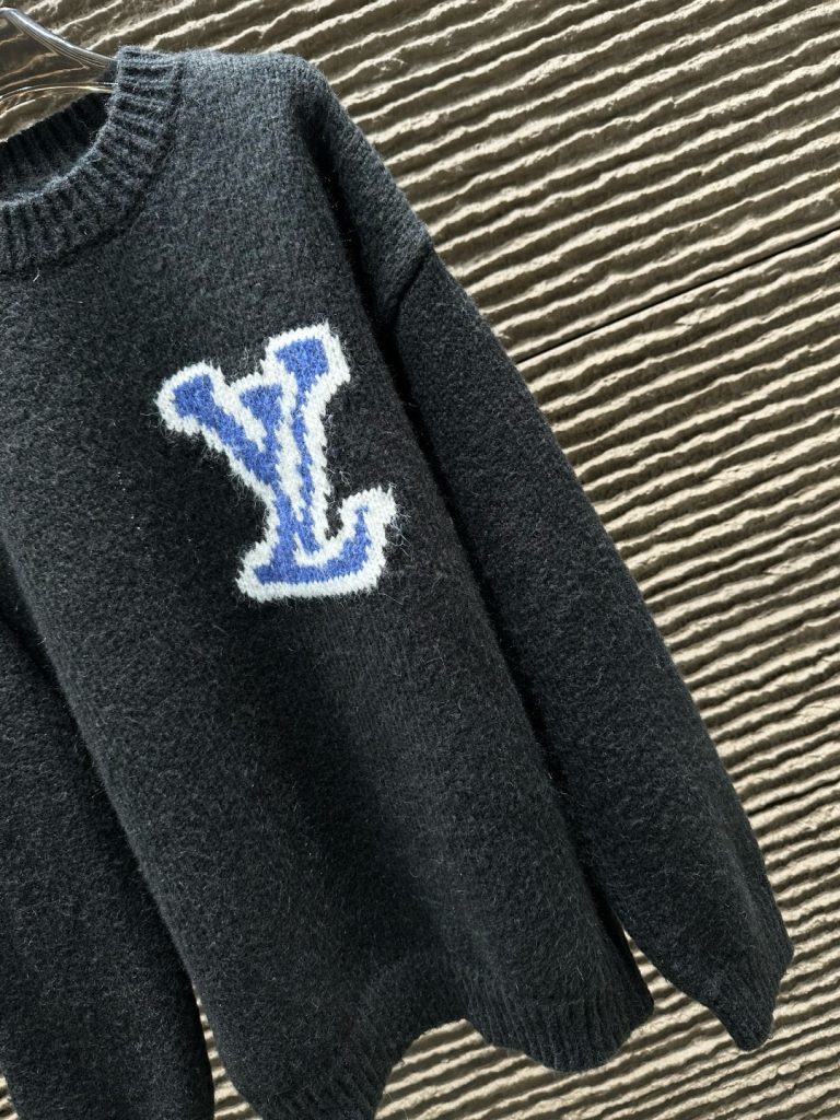 Louis Vuittonルイヴィトン レディース ニットセーター 2色展開 袖にLVロゴ ファッションアイテム - 画像 3