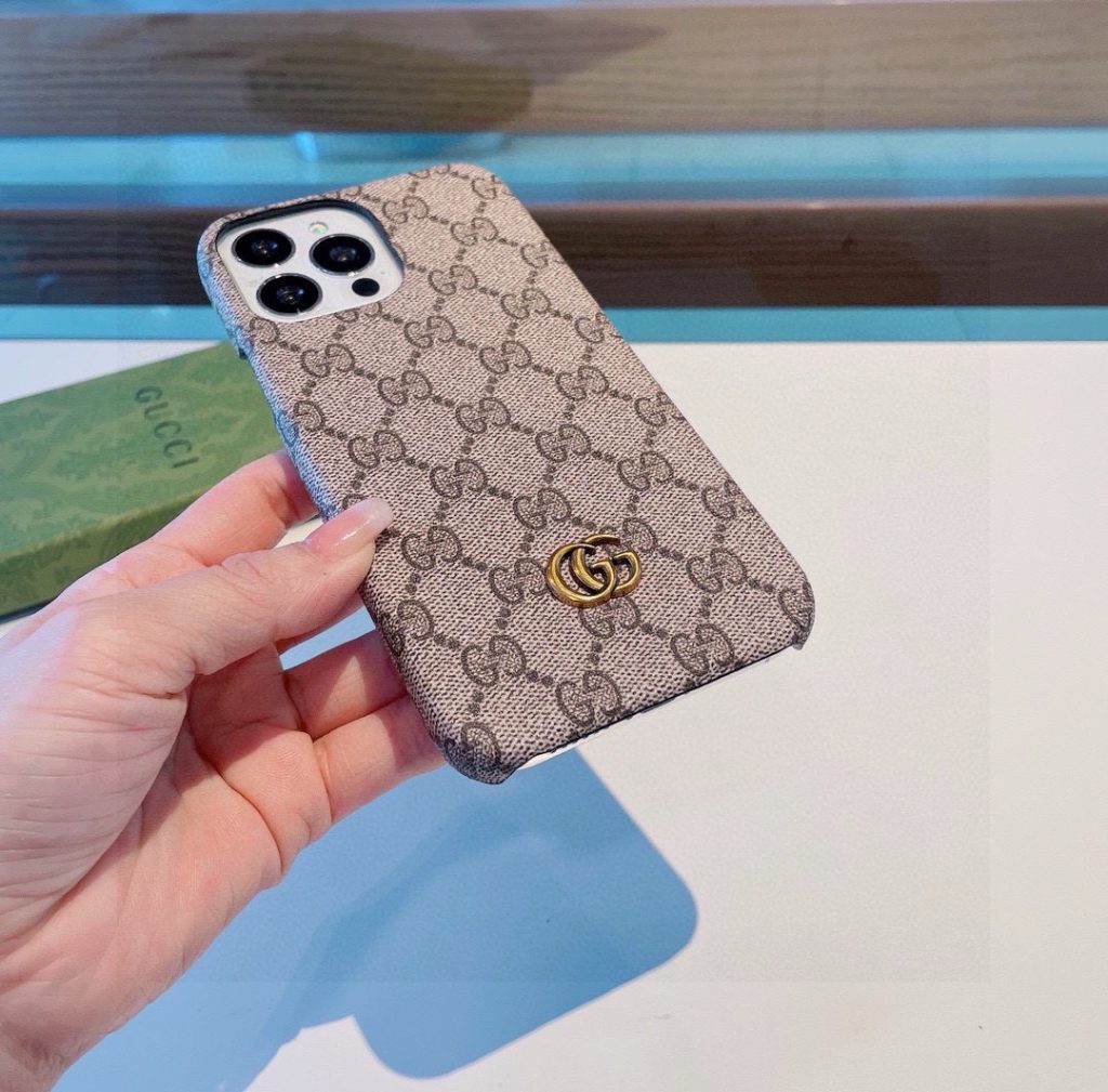 iPhoneケースGuCCI デザイナーズスマホケース 2色入 📱 - 画像 3