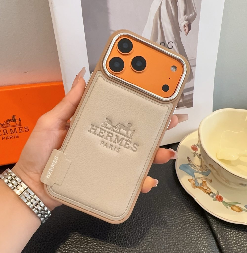 iPhoneケース人気のHERMES iPhoneケース 2色入 🐎 - 画像 4
