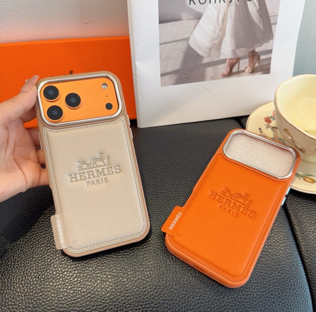 iPhoneケース人気のHERMES iPhoneケース 2色入 🐎 - 画像 8