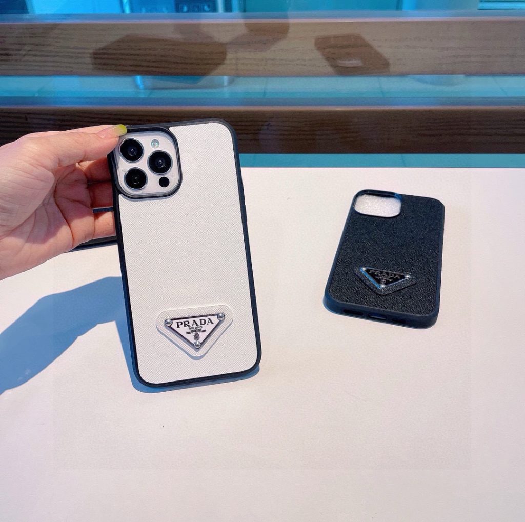 iPhoneケースプラダ ストラップ付き iPhoneケース 2色入 📱 - 画像 2