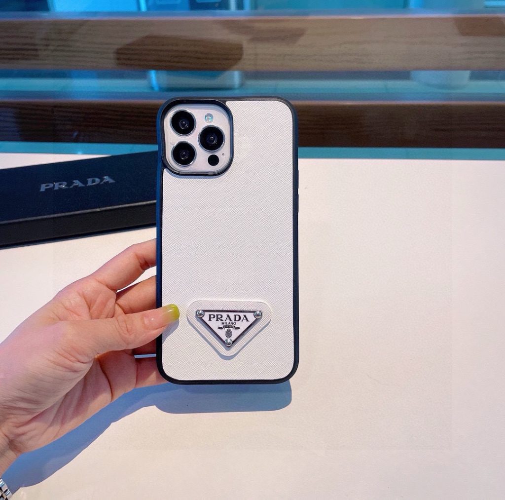 iPhoneケースプラダ ストラップ付き iPhoneケース 2色入 📱 - 画像 7