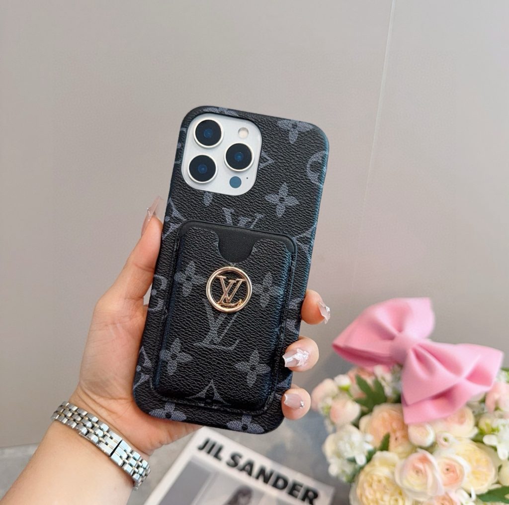 iPhoneケースLouis Vuitton モノグラム ポケット付きスマホケース 2色入 🌸 - 画像 2