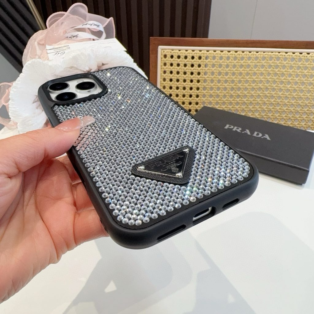 iPhoneケース✨プラダ ストーンスマホケース 2色入 メンズ レディース 🌟 - 画像 7