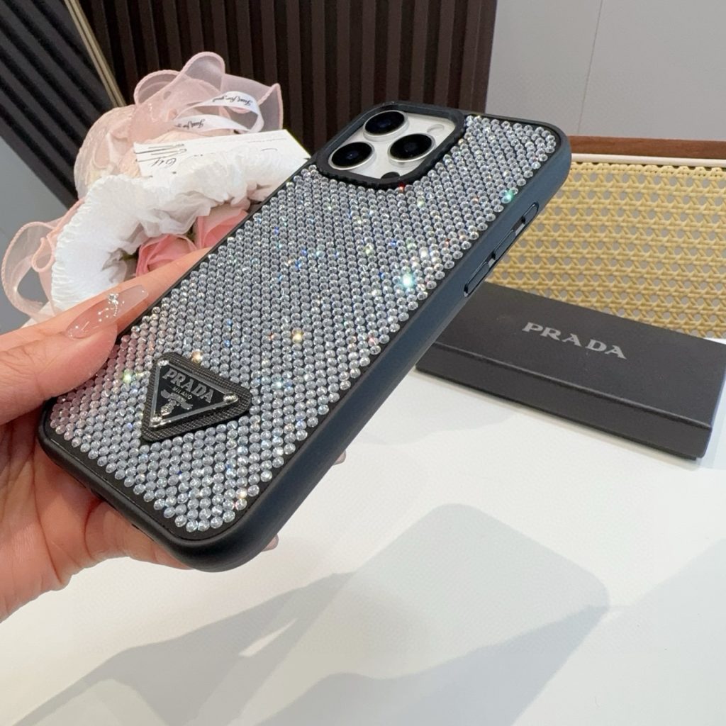iPhoneケース✨プラダ ストーンスマホケース 2色入 メンズ レディース 🌟 - 画像 8