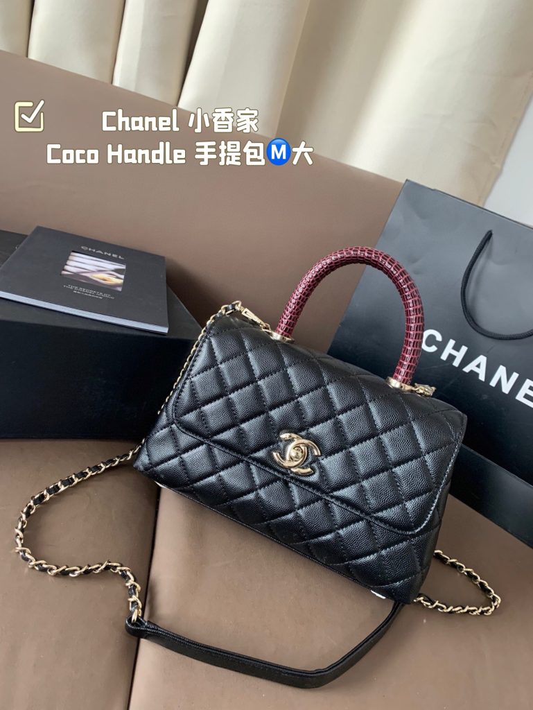 Chanel ココハンドル ミニボストンバッグ 黒 2色入 🖤 - 画像 2
